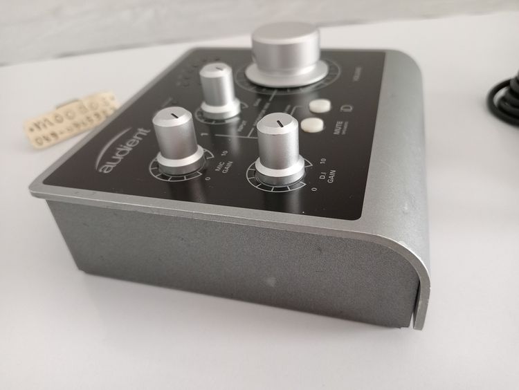 ออดิโออินเตอร์เฟส Audient ID14 MKI รูปที่ 6