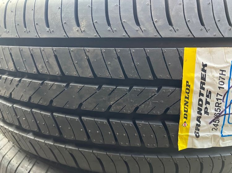 ยางขอบ17 DUNLOP 245 65 17 รุ่น GRANDTREK PT5 MADE IN JAPAN กลางปี24 ของใหม่ ยังไม่เคยลงพื้น ราคาชุดละ 7500  บาท รูปที่ 4