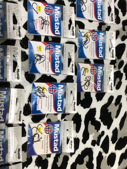 ตัวเบ็ด Mustad ISEAMA มีหลายเบอร์ รวมทั้งหมด 21 ซอง เหมา 600 บาท  รูปที่ 4