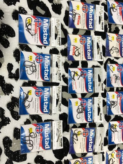 ตัวเบ็ด Mustad ISEAMA มีหลายเบอร์ รวมทั้งหมด 21 ซอง เหมา 600 บาท  รูปที่ 7