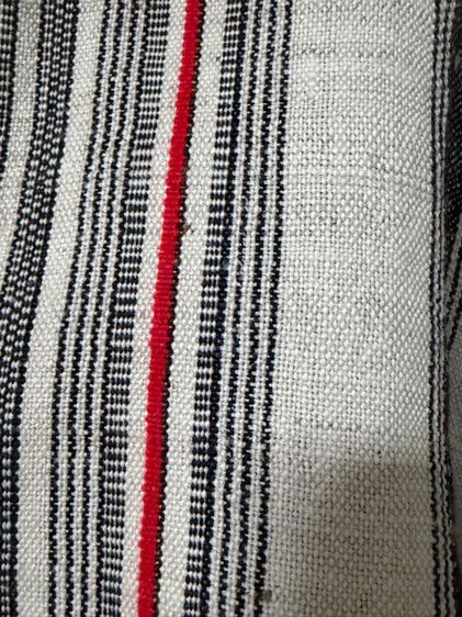 เสื้อผ้าใยกัญชงทอมือ ตัดเย็บรูปแบบสวยงาม มีซิปหน้าทำให้ใส่ได้สะดวก สภาพดีมาก ใช้งานน้อย รูปที่ 3