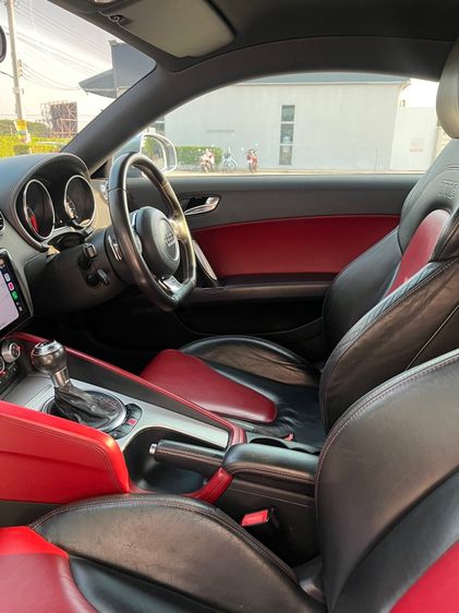 Audi Audi TTS  2010 2.0 TFSI Quattro 4WD Sedan เบนซิน เกียร์อัตโนมัติ ดำ รูปที่ 4