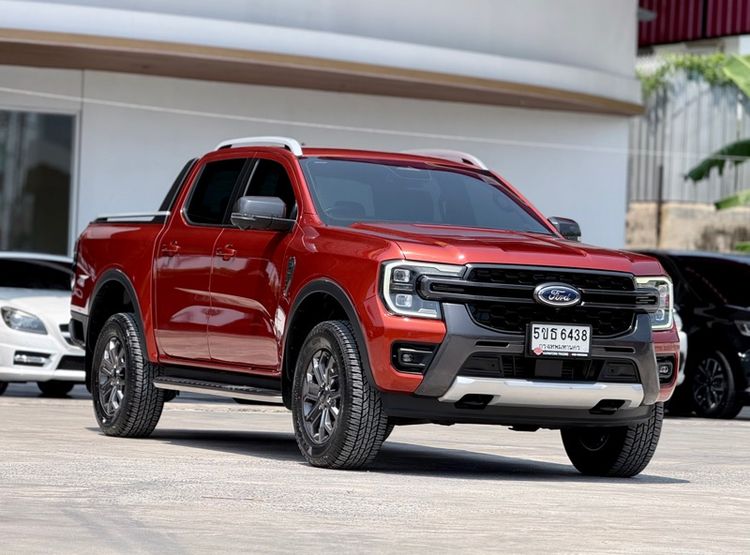 รถ Ford Ranger 2.0 Bi-Turbo 4WD Wildtrak สี ส้ม