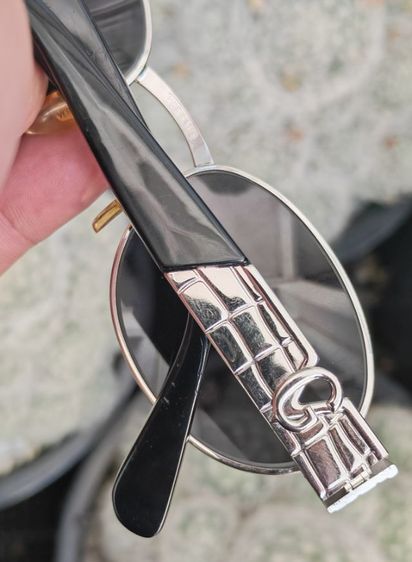 แว่นกันแดด Gianni Versace Italy แท้ๆงามๆ ราคาสุดแบ่งปันครับ รูปที่ 14