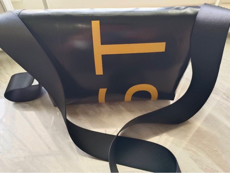 กระเป๋า Freitag รุ่น Hawaii สีดำ  รูปที่ 5