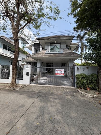 ตกแต่งครบ Detached House for Rent in Sukhumvit 101-1 SPSJP179