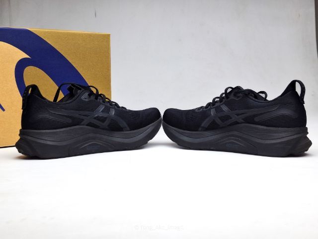 ขออนุญาตประกาศขายรองเท้า asic gel kayano 32 for men รูปที่ 3