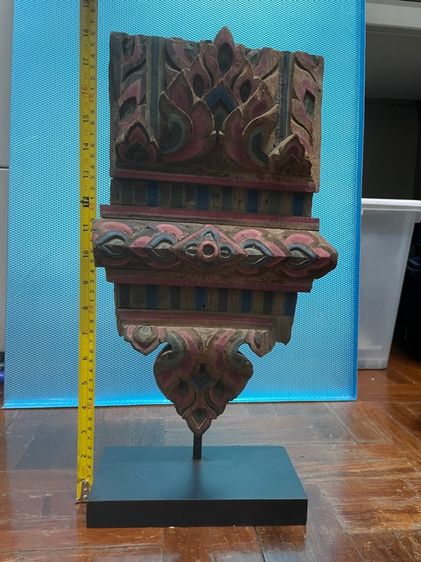 ส่วนประกอบเสาไม้แกะเก่า สีเดิม  รูปที่ 4