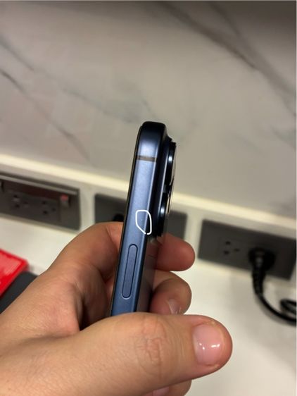 iPhone 17 pro max 512gb deep blue รูปที่ 11