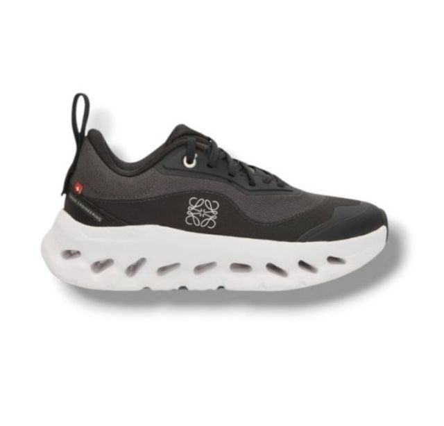 LOEWE x On Cloudtilt 2.0  size 438ยาว 24cm