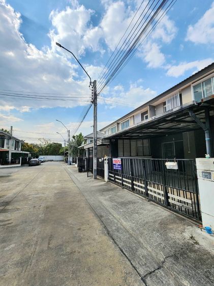 Pruksa ไม่มี 2018 🏡ด่วนๆ ขายทาวน์โฮมคู้บอน ราคาถูก ใกล้ห้างแฟชั่นฯ หมู่บ้าพฤกษาวิลล์ 89 รามอินทรา-วงแหวน(กาญจนาภิเษก6ทับ1)  รามอินทรา  บางเขน รูปที่ 3