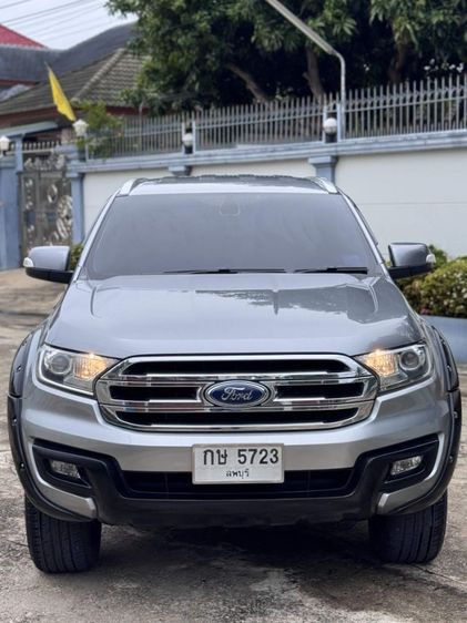 รถ Ford Everest 3.2 Titanium+ 4WD สี เทา