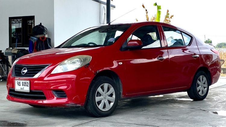Nissan Almera 2012 1.2 V Sedan เบนซิน ไม่ติดแก๊ส เกียร์ธรรมดา แดง รูปที่ 2