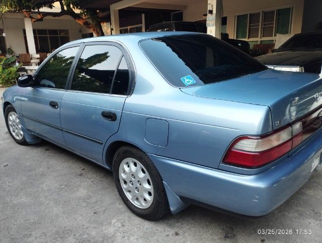 Toyota Corolla 1993 1.6 GLi Sedan เบนซิน ไม่ติดแก๊ส เกียร์อัตโนมัติ ฟ้า รูปที่ 3