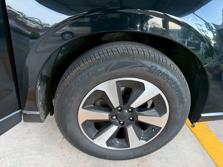 Subaru Forester 2016 2.0 4WD Utility-car เบนซิน เกียร์อัตโนมัติ ดำ รูปที่ 3