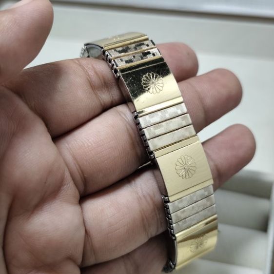 🔖ข้อมือแบรนด์ Sakura แม่เหล็กเพื่อสุขภาพ สีทองสวย งานจากญี่ปุ่น รูปที่ 8