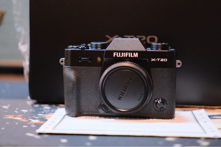 กล้องมิลเลอร์เลส ไม่กันน้ำ Fujifilm XT-20
