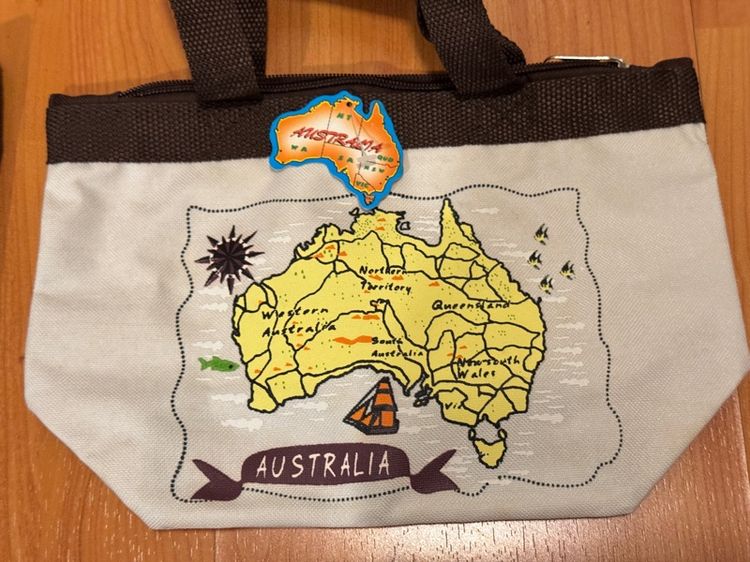 🛍️ ถุงผ้า 4 ใบ จาก Australia แท้ 🛒 โปร3️⃣3️⃣ช่วยค่าน้ำมัน  🚚 พร้อมส่ง EMS ฟรี  ของใหม่จ้า รูปที่ 2