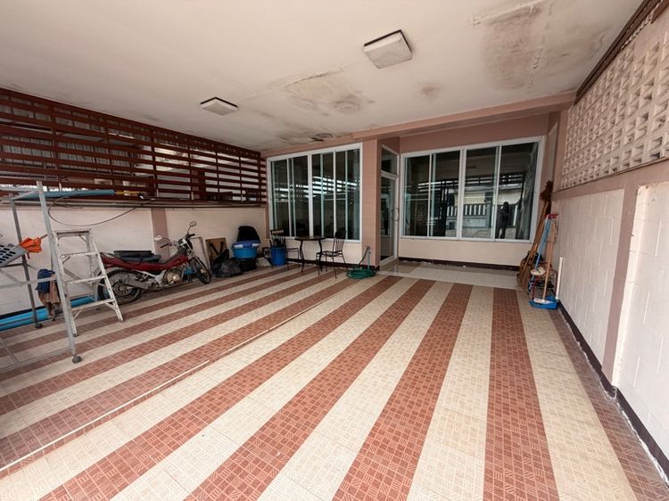 ตกแต่งครบ สร้างเสร็จก่อน 2010 ทาวน์เฮาส์ 2 ชั้น บ้านรุ่งเรืองขอนแก่น รูปที่ 2