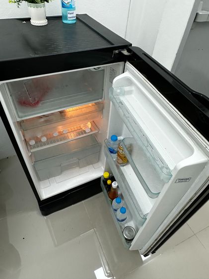 ตู้เย็น TOSHIBA GR-B145 (5.0Q) รูปที่ 3