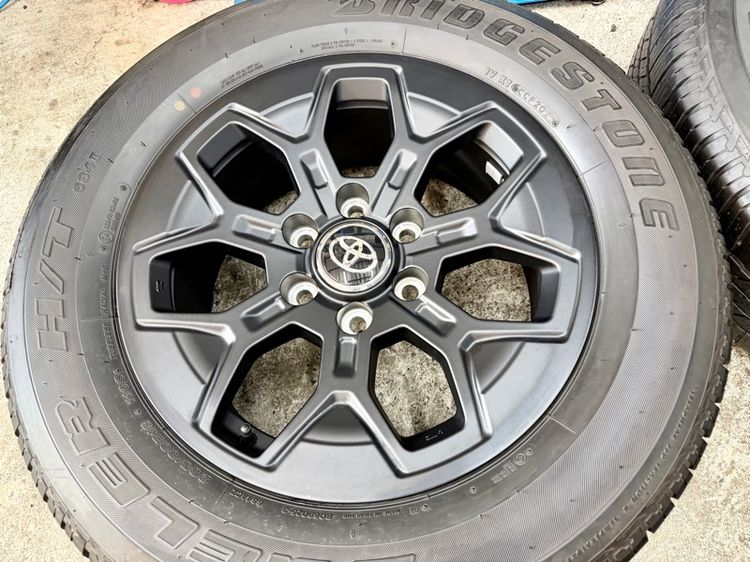 ล้อแม็ก TOYOTA TRAVO ขอบ 18”  ยาง BRIDGESTONE 265-60R18 ปี 23 รูปที่ 5