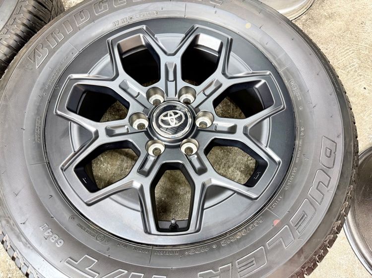 ล้อแม็ก TOYOTA TRAVO ขอบ 18”  ยาง BRIDGESTONE 265-60R18 ปี 23 รูปที่ 7