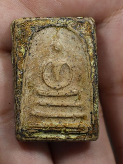 รหัส 395 - พระสมเด็จพิมพ์เส้นด้าย วัดระฆังโฆสิตาราม สภาพสวยสมบูรณ์ มวลสารชัดเจน รับประกันตรงปกตามรูปภาพค่ะ จากหีบโบราณ” โทร 0933253888 รูปที่ 5