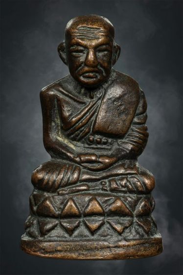 หลวงปู่ทวด พิมพ์บัวรอบ เนื้อโลหะผสมค่ะ
 รูปที่ 3