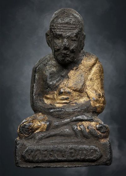 หลวงปู่ทวด เนื้อว่าน รูปเหมือนลอยองค์ค่ะ