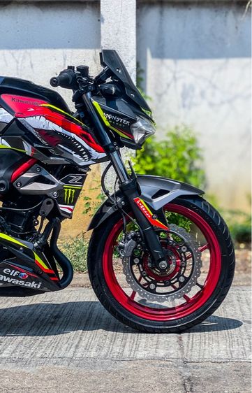 KAWAZAKI Z400 รูปที่ 3