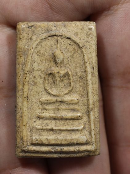 รหัส 408 - พระสมเด็จพิมพ์ฐานแซม วัดระฆังโฆสิตาราม สภาพสวยสมบูรณ์ มวลสารชัดเจน รับประกันตรงปกตามรูปภาพค่ะ จากหีบโบราณ” โทร 0933253888 รูปที่ 5