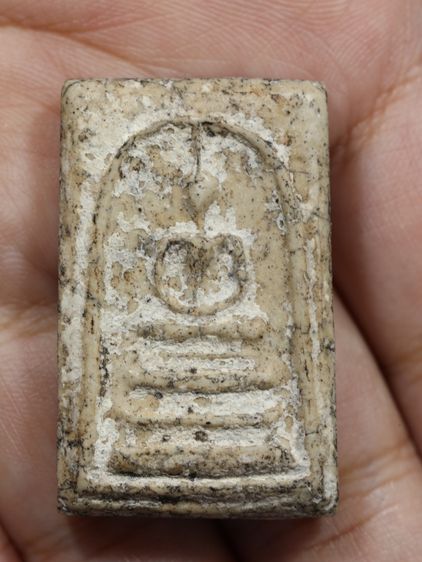 รหัส 409 - พระสมเด็จพิมพ์ฐานแซม วัดระฆังโฆสิตาราม สภาพสวยสมบูรณ์ มวลสารชัดเจน รับประกันตรงปกตามรูปภาพค่ะ จากหีบโบราณ” โทร 0933253888 รูปที่ 5