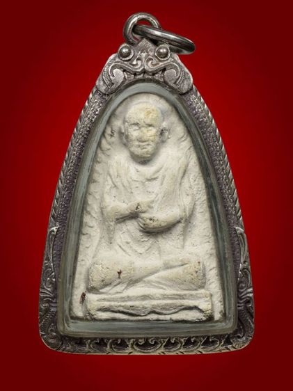 พระผงรูปเหมือน สมเด็จโต วัดประสาทปี 06 เลี่ยมเงิน กันน้ำค่ะ
