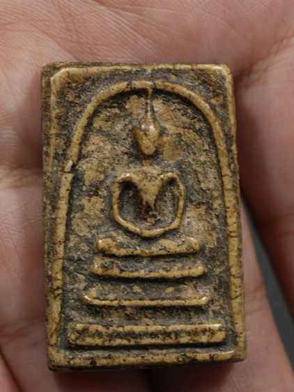 รหัส 410 - พระสมเด็จพิมพ์ใหญ่ วัดระฆังโฆสิตาราม สภาพสวยสมบูรณ์ มวลสารชัดเจน รับประกันตรงปกตามรูปภาพค่ะ จากหีบโบราณ” โทร 0933253888 รูปที่ 5