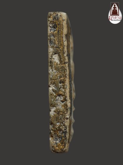 รหัส 421 - พระสมเด็จพิมพ์เส้นด้าย วัดระฆังโฆสิตาราม สภาพสวยสมบูรณ์ มวลสารชัดเจน รับประกันตรงปกตามรูปภาพค่ะ จากหีบโบราณ” โทร 0933253888 รูปที่ 3