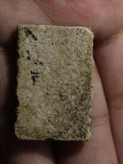 รหัส 421 - พระสมเด็จพิมพ์เส้นด้าย วัดระฆังโฆสิตาราม สภาพสวยสมบูรณ์ มวลสารชัดเจน รับประกันตรงปกตามรูปภาพค่ะ จากหีบโบราณ” โทร 0933253888 รูปที่ 6