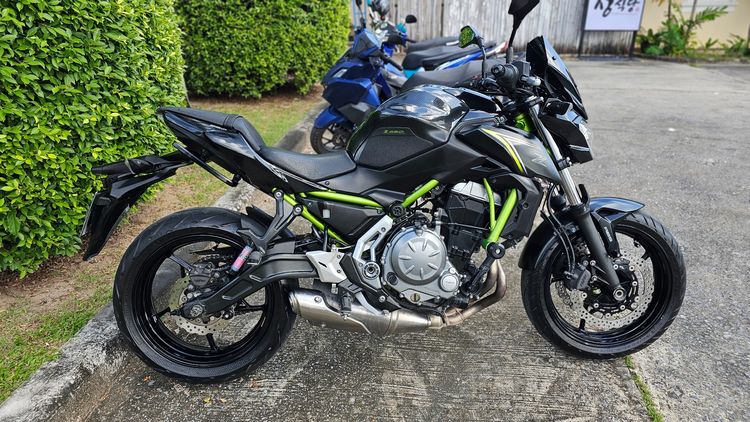Kawasaki Z650 – Metallic Flat Spark Black. Mainland price – Phuket location รูปที่ 4