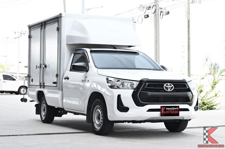 รถ Toyota Hilux Revo 2.4 Entry สี ขาว