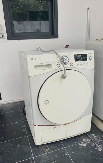 ขายเครื่องอบผ้า LG รูปที่ 2