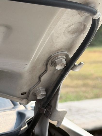 รถ Toyota Hilux Vigo 3.0 Prerunner G สี ขาว