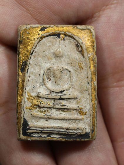 รหัส 433 - พระสมเด็จพิมพ์เส้นด้าย วัดระฆังโฆสิตาราม สภาพสวยสมบูรณ์ มวลสารชัดเจน รับประกันตรงปกตามรูปภาพค่ะ จากหีบโบราณ” โทร 0933253888 รูปที่ 5