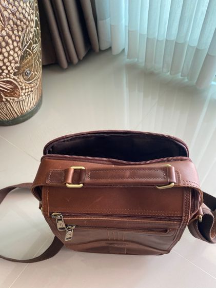 กระเป๋าสะพายหนังวัวแท้ทั้งใบสวยมาก รูปที่ 7