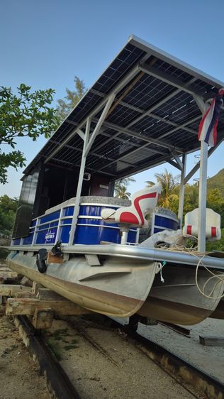 Solar powered boat for lease รูปที่ 3