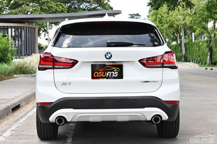 BMW X1 2022 2.0 sDrive20d xLine Utility-car ดีเซล ไม่ติดแก๊ส เกียร์อัตโนมัติ ขาว รูปที่ 4