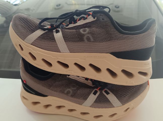 ขสย On Cloud Eclipse size 42-270cm ของแท้ สภาพสวย  รูปที่ 3