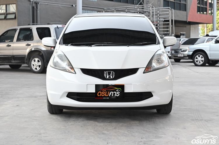 Honda Jazz 2008 1.5 V Sedan เบนซิน ไม่ติดแก๊ส เกียร์อัตโนมัติ ขาว รูปที่ 2