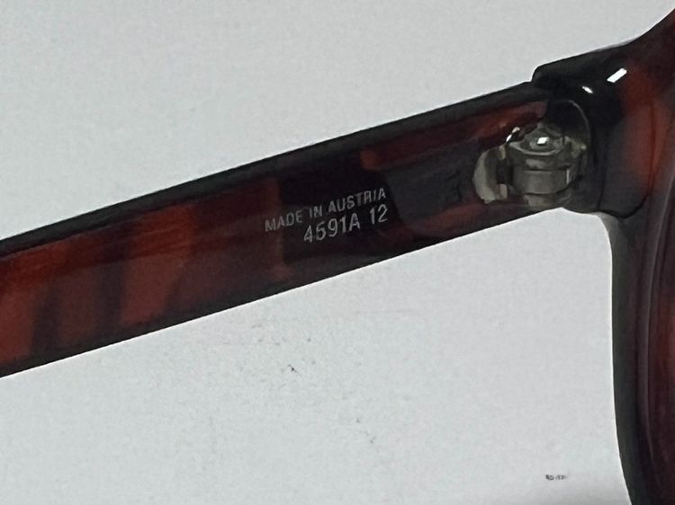 กรอบแว่นสายตาวินเทจแบรนด์ Playboy รูปที่ 6