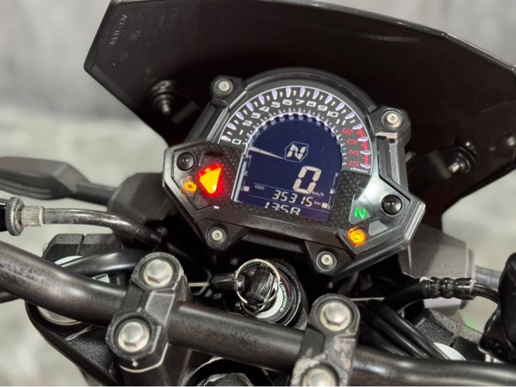 Kawasaki Z400 รูปที่ 4