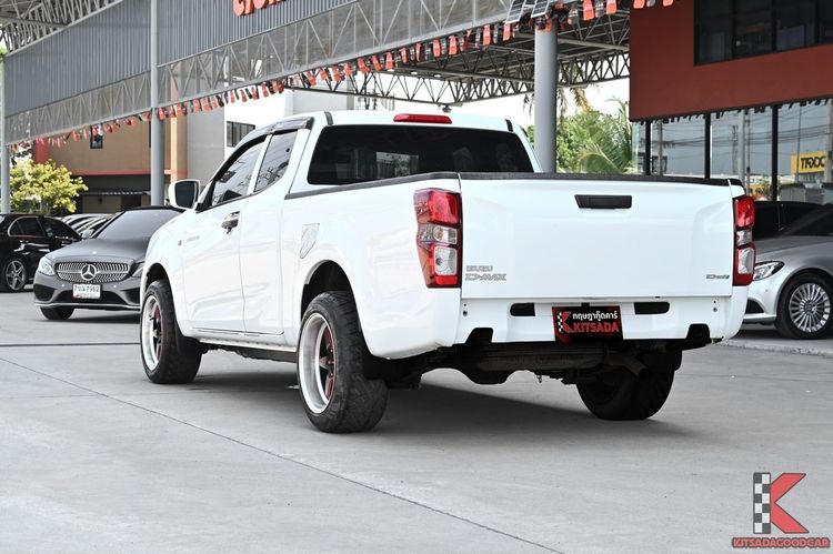 Isuzu D-MAX 2021 1.9 S Pickup ดีเซล ไม่ติดแก๊ส เกียร์ธรรมดา ขาว รูปที่ 3