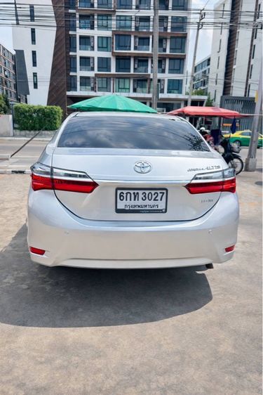 Toyota Altis 2017 1.6 G Sedan เบนซิน ไม่ติดแก๊ส เกียร์อัตโนมัติ บรอนซ์เงิน รูปที่ 3